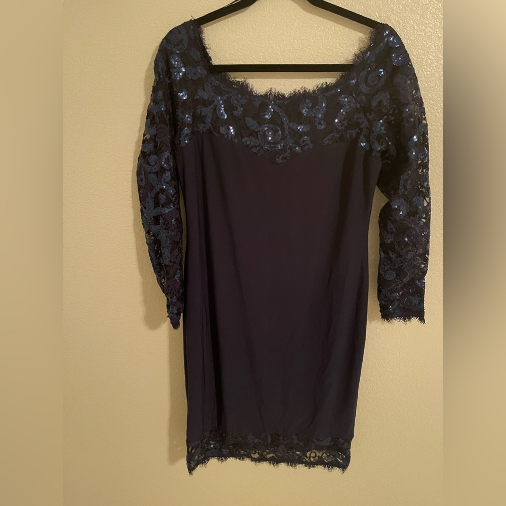 Marina sequence lace, Dark blue mid length woman’s dress - Picture 2 of 7